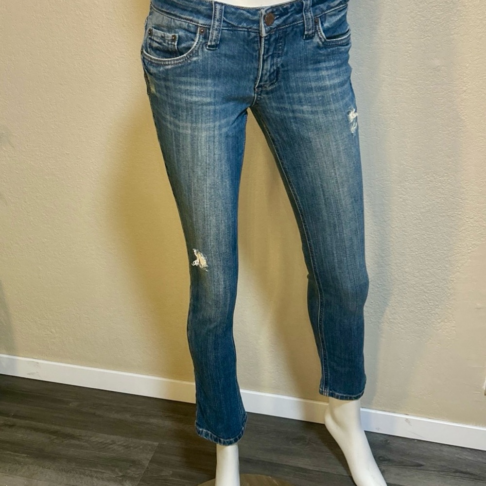 REFUGE Distressed Skinny Jeans Women’s Size 5S Low Rise Stretch Blue Denim